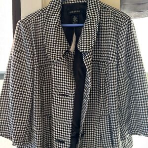 LB Black & White Peacoat